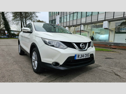 Nissan Qashqai  1.2 DIG-T Acenta 2WD Euro 5 (s/s) 5dr