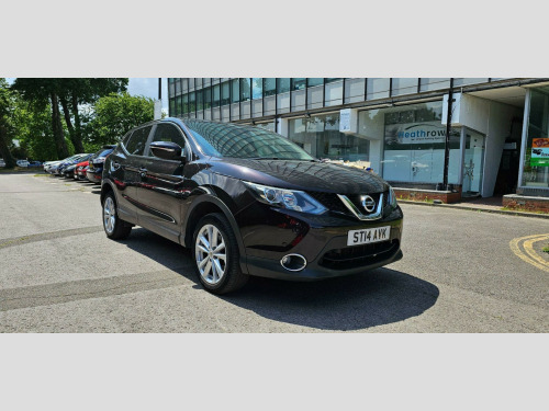 Nissan Qashqai  1.2 DIG-T Acenta Premium 2WD Euro 5 (s/s) 5dr