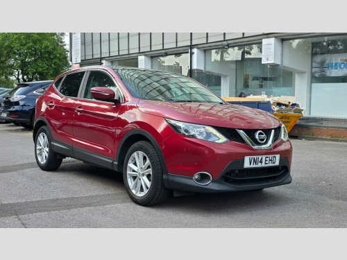 Nissan Qashqai  1.2 DIG-T Acenta Premium 2WD Euro 5 (s/s) 5dr