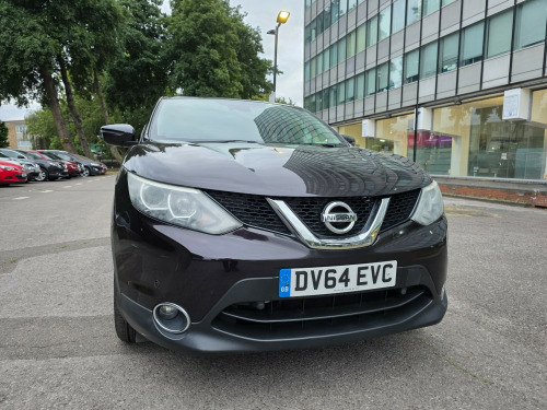 Nissan Qashqai  ACENTA PREMIUM DIG-T 5-Door