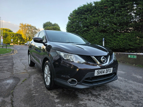 Nissan Qashqai  1.2 DIG-T Acenta Premium SUV 5dr Petrol Manual 2WD Euro 5 (s/s) (115 ps)