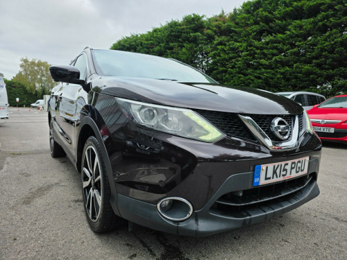 Nissan Qashqai  1.2 DIG-T Tekna SUV 5dr Petrol Manual 2WD Euro 5 (s/s) (115 ps)