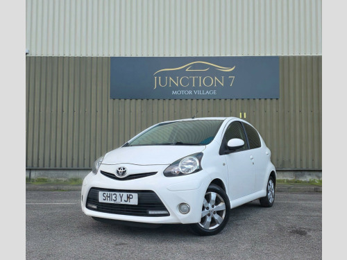 Toyota AYGO  1.0 VVT-i Fire Euro 5 5dr 