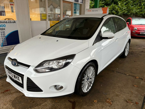 Ford Focus  1.6 Zetec Powershift Euro 5 5dr