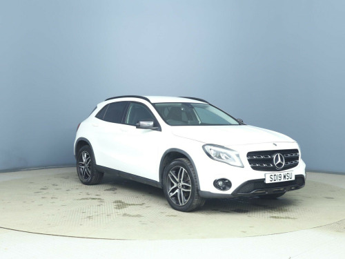 Mercedes-Benz GLA-Class GLA180 1.6 GLA180 Urban Edition Euro 6 (s/s) 5dr