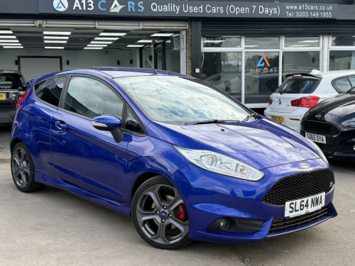 Ford Fiesta  1.6T EcoBoost ST-3 Hatchback 3dr Petrol Manual Euro 5 (s/s) (182 ps)