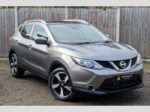 Nissan Qashqai  1.2 DIG-T n-tec+ XTRON 2WD Euro 5 (s/s) 5dr