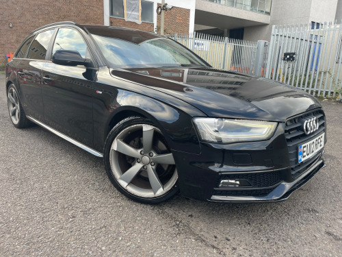 Audi A4  AVANT TFSI BLACK EDITION 5-Door