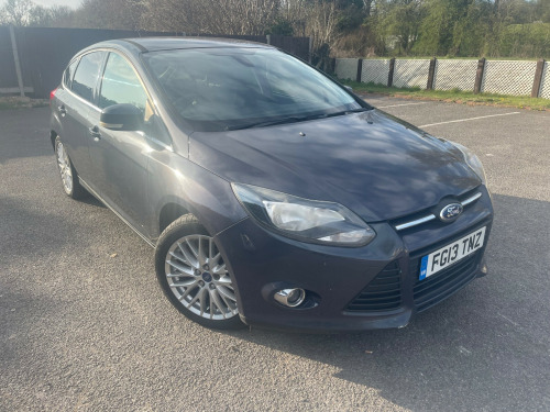 Ford Focus  ZETEC 5-Door