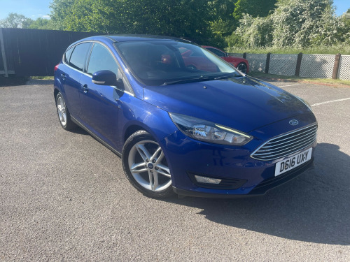 Ford Focus ZETEC 5-Door