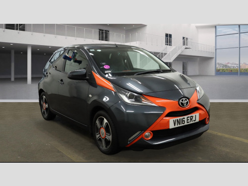 Toyota AYGO  1.0 VVT-i x-clusiv 2 x-wave 5dr Petrol x-shift Euro 6 (68 ps)