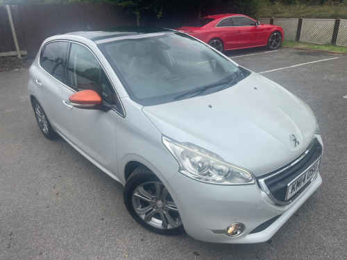 Peugeot 208  ROLAND GARROS 5-Door