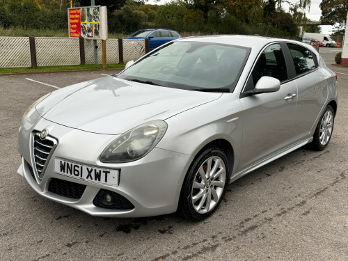 Alfa Romeo Giulietta  1.4 TB Veloce Hatchback 5dr Petrol Manual Euro 5 (s/s) (120 bhp)