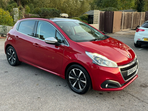 Peugeot 208  1.2 PureTech Allure Premium Hatchback 5dr Petrol Manual Euro 6 (82 ps)