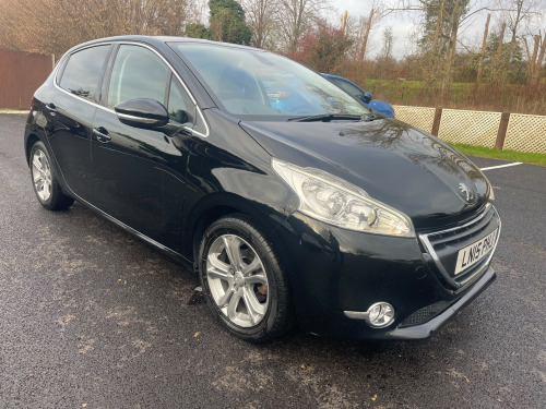Peugeot 208  1.2 e-VTi PureTech Allure Hatchback 5dr Petrol EGC Euro 6 (s/s) (82 ps) 