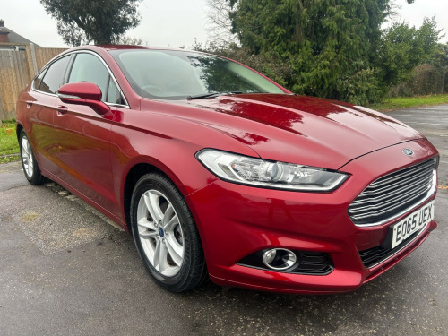 Ford Mondeo  1.5 EcoBoost Titanium 5dr