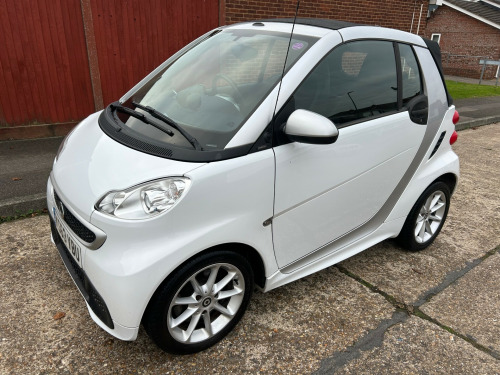 Smart fortwo  Passion mhd 2dr Softouch Auto [2010]