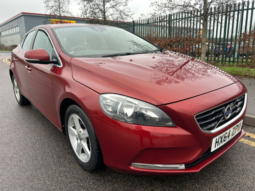 Volvo V40  D2 SE Nav 5dr