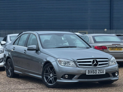 Mercedes-Benz C-Class C220 2.1 C220 CDI BlueEfficiency Sport Auto Euro 5 4dr