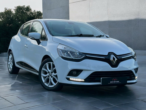 Renault Clio  0.9 TCe Dynamique Nav Hatchback 5dr Petrol Manual Euro 6 (s/s) (90 ps) 