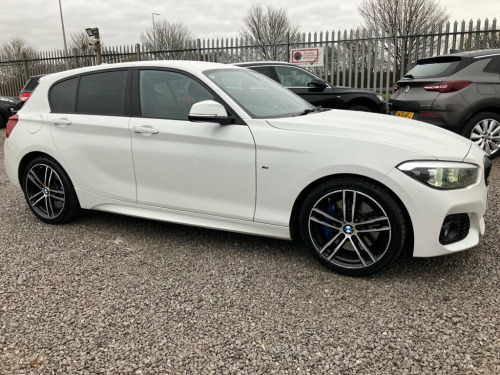 BMW 1 Series  1.5 118i GPF M Sport Shadow Edition Hatchback 5dr 