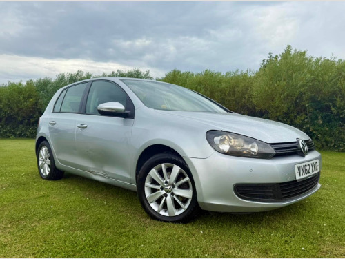 Volkswagen Golf  1.6 TDi 105 BlueMotion Tech Match 5dr DSG