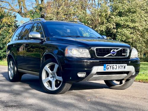 Volvo XC90  2.4 D5 R-Design Nav SUV 5dr Diesel Geartronic 4WD Euro 5 (200 ps) 