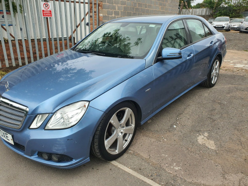 Mercedes-Benz E-Class E200 E200 CDI BLUEEFFICIENCY SE EDITION 125 4-Door