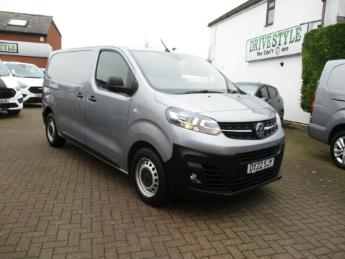 Vauxhall Vivaro  3100 2.0d 145PS Dynamic H1 Van