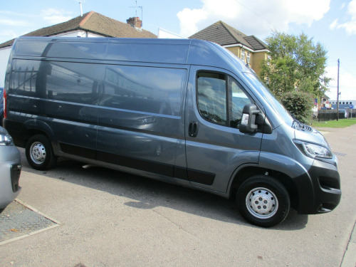 Peugeot Boxer  2.2 Blue HDi 335 Professional Premium plus Panel Van L3H3 Euro 6 140ps