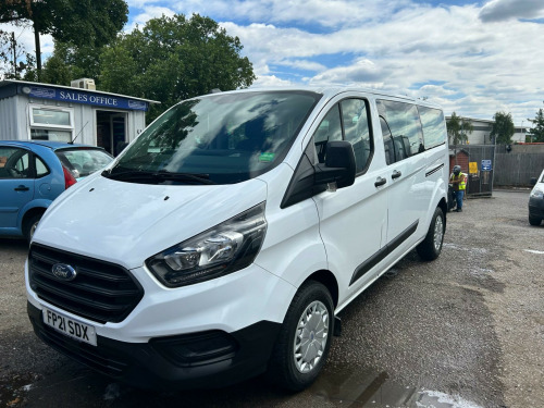 Ford Transit Custom  l2 9 seater minibus