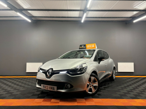 Renault Clio  DYNAMIQUE MEDIANAV 5-Door