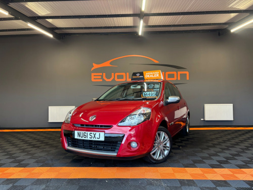 Renault Clio  DYNAMIQUE TOMTOM 16V 5-Door
