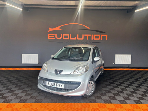 Peugeot 107  1.0 12V Urban Hatchback 3dr Petrol 2 Tronic Euro 4 (68 ps)