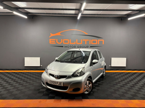 Toyota AYGO  1.0 VVT-i Platinum Hatchback 3dr Petrol MultiMode Euro 4 (AC) (67 bhp) 