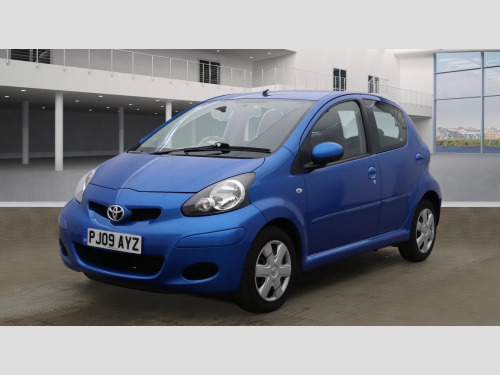 Toyota AYGO  1.0 VVT-i Blue Hatchback 5dr Petrol Manual Euro 4 (67 bhp)