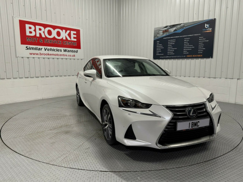 Lexus IS  2.5 300h Executive Edition E-CVT Euro 6 (s/s) 4dr