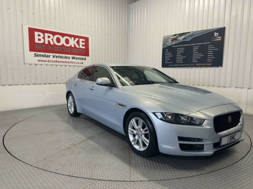 Jaguar XE  2.0 GTDi Prestige Auto Euro 6 (s/s) 4dr