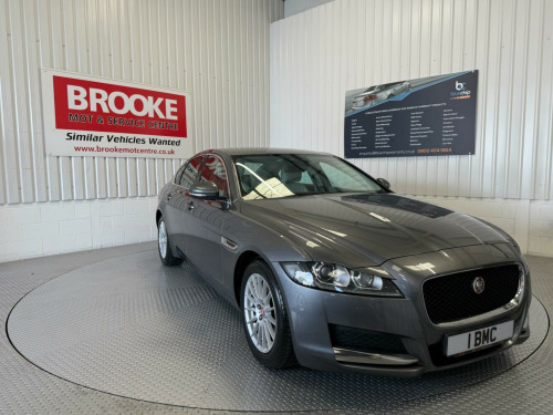 Jaguar XF  2.0d Prestige Auto Euro 6 (s/s) 4dr