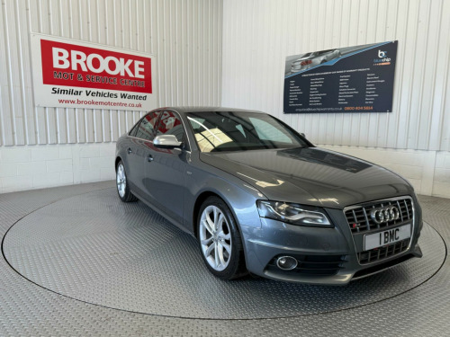 Audi S4  3.0 TFSI V6 S Tronic quattro Euro 5 (s/s) 4dr