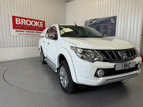 Mitsubishi L200  2.4 DI-D DC Warrior Auto 4WD Euro 6 4dr