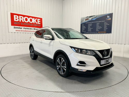 Nissan Qashqai  1.5 dCi N-Connecta Euro 6 (s/s) 5dr 