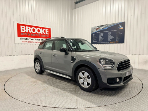MINI Countryman  1.5 Cooper Classic Steptronic Euro 6 (s/s) 5dr 