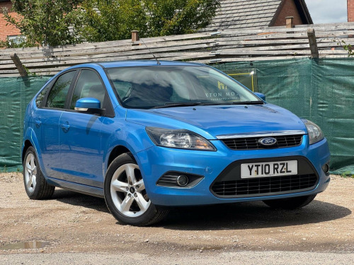 Ford Focus  1.6 Zetec 5dr