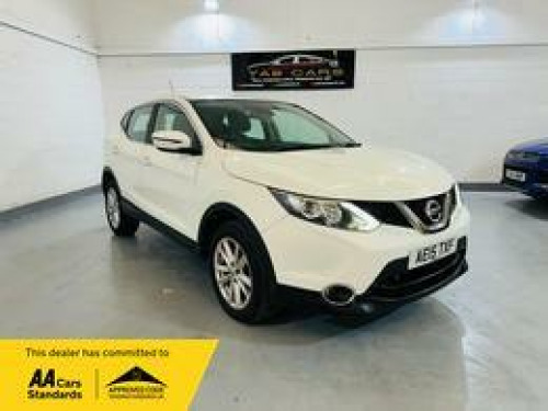 Nissan Qashqai  1.2 DIG-T Acenta 2WD Euro 5 (s/s) 5dr