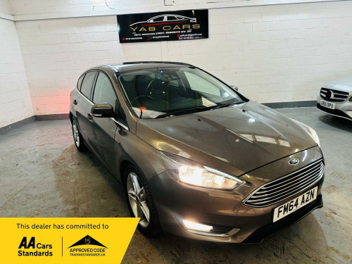 Ford Focus  1.6 TDCi Titanium Euro 5 (s/s) 5dr