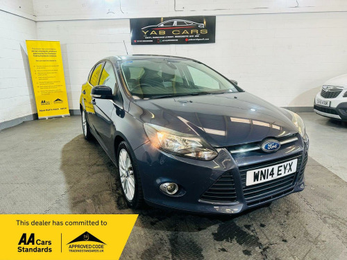 Ford Focus  1.0T EcoBoost Zetec Navigator Euro 5 (s/s) 5dr