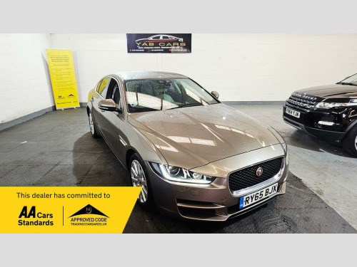 Jaguar XE  2.0d Prestige Auto Euro 6 (s/s) 4dr