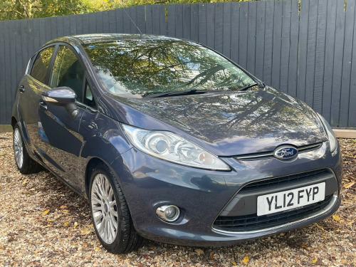 Ford Fiesta  1.4 Titanium 5dr
