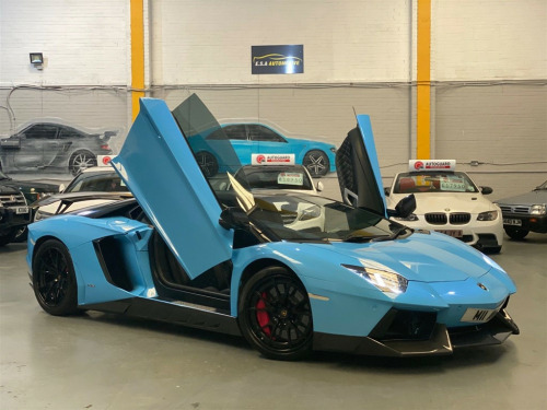 Lamborghini Aventador  6.5 V12 LP 700-4 ISR 4WD 2dr EU5